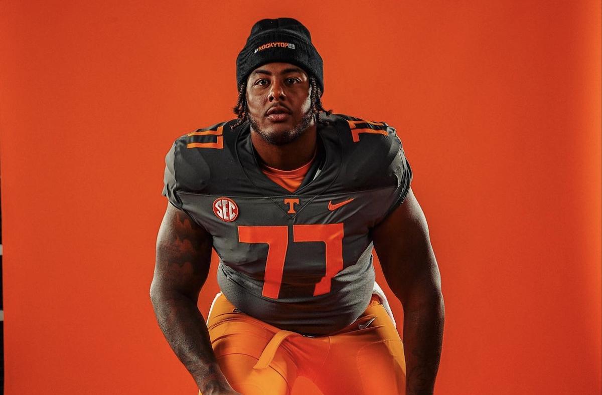 2024 5-star OT Jordan Seaton during his official visit to Tennessee. (Photo courtesy of Jordan Seaton)